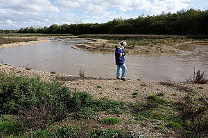 Auf der Suche nach dem Flüstertechno kvaao, Recherche für Muschelblume und Blei (Foto: Kriz Olbricht)