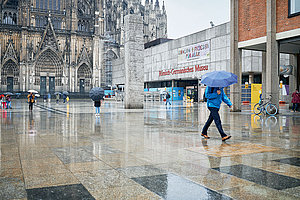 Ins Wasser gefallen: Ein Großprojekt am Dom wird es bis auf Weiteres nicht geben