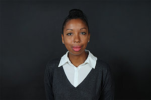 Präziser Blick auf die Klassenverhältnisse: Marie NDiaye, Foto: Suhrkamp