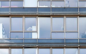 »Mehr Flexibilität könnte ein Weg sein« — Arbeitsplätze im Hitzesommer