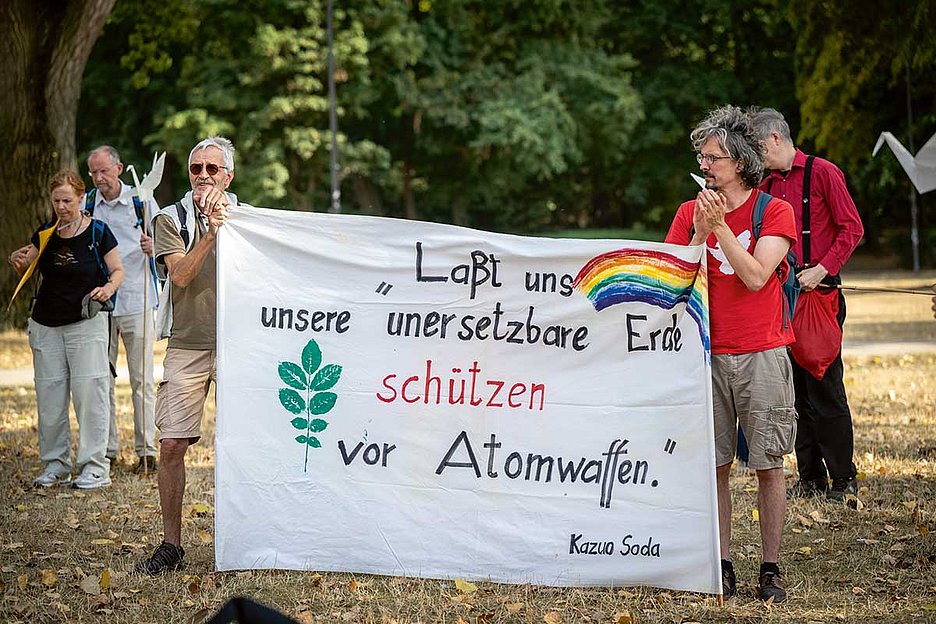 Gedenken an Hiroshima und Nagasaki: Kölner Demo gegen Atombomben im August 2026