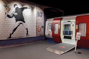 Exit through the ... U-Bahn? Installationsansicht aus der Kölner Banksy-Ausstellung, © Dominik Gruss