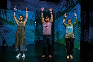 »Der Mensch ist ein anderer« am Staatstheater Wiesbaden  © Christine Tritschler