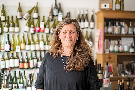 Nicht alle sind beim Thema Naturwein so gelassen: Surk-ki Schrade im La Vincaillerie  