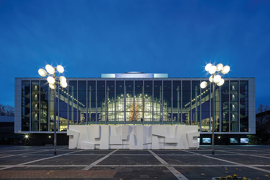 Theater als kultureller Ort für alle: Versuche der Öffnung; Foto: A. Lechtape/Bildarchiv Marburg