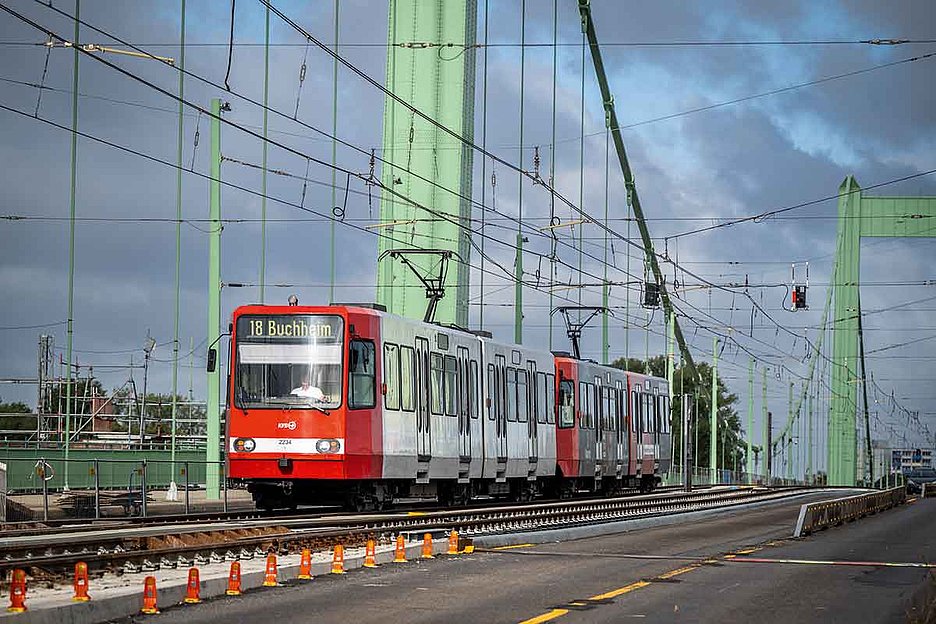 © Dörthe Boxberg / Stadtrevue Nicht mehr bis Thielenbruch, geschweige denn Istanbul: Die Linie 18 fährt nur noch bis Buchheim
