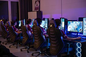 Das »League of Legends« eSports-Team: »Jugendzentrum.digital«  © Dominik Leschtschow
