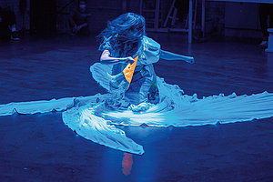 Erholung in einer verwundeten Welt: Re_Generation im FFT; Foto: Andre Wunstorf