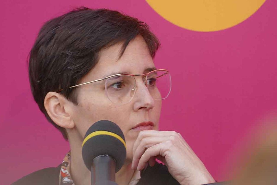 Foto: Wikimedia / Amrei-Marie (cc-by-sa) Scharfer Blick auf Klassenverhältnisse: Anke Stelling, Foto: Wikimedia / Amrei-Marie (cc-by-sa)