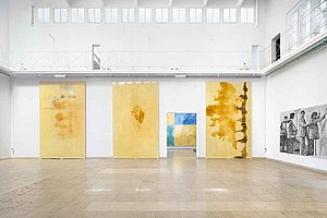 Innenansicht des Pavillons mit Sigmar Polkes Venedig-Biennale-Beitrag 1986 