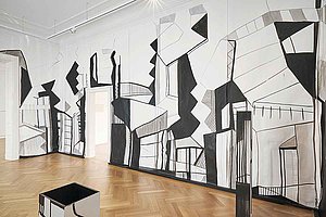 Raumzeichnung für die Villa Zanders, 2026, Tusche und Acryl auf Papier, Sockel aus Holz, Stuhl und Hocker © VG Bild-Kunst, Bonn 2026, Foto: Mareike Tocha