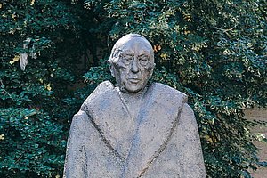 Wurde ungefragt zum  Namenspatron: Konrad Adenauer  Foto: Thomas Schäkel