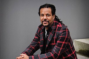 Spielt mit literarischen Konventionen: Colson Whitehead