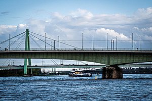 Marode Schönheit: Mülheimer Brücke 