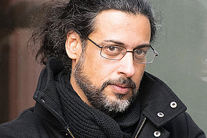 Blick der einfachen Leute: Abbas Khider, Foto: Olaf Kosinsky