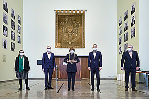 Das zumindest wäre geklärt — Die neuen Vertretungen von OB Reker (Mitte): Brigitta von Bülow, Ralf Heinen, Andreas Wolter, Ralph Elster