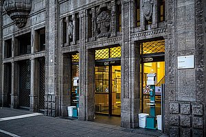 »Abhängigkeitsverhältnis ausgenutzt«: Gesundheitsamt am Neumarkt