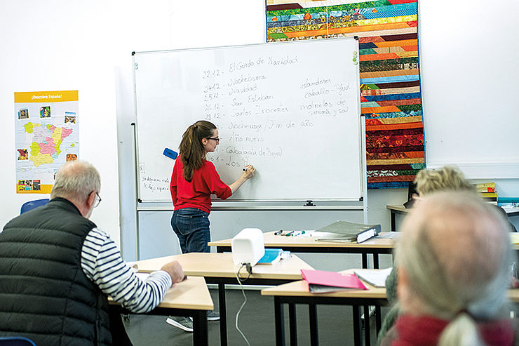 Nicht nur nette Kulturcafé-Treffen: Spanisch-Unterricht im Interkulturellen Zentrum Chorweiler