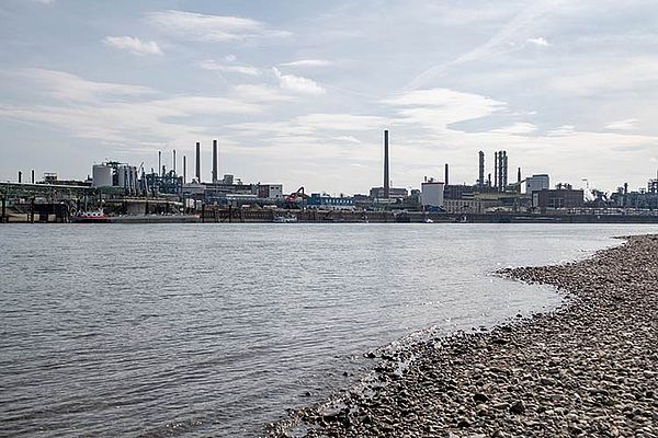Chemiestandort Leverkusen: Wohin mit Sondermüll und Giftwasser?  