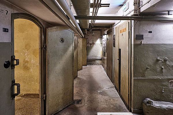 Nicht nur Stadtgeschichte: ehemalige Gestapo-Zellen im Keller des El-De-Haus
