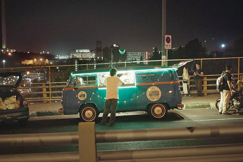 © W-Film Durch die Nacht mit … einem Teheraner Drogenkurier © W-Film