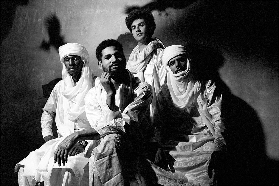 Vor Anspannung vibrieren: Mdou Moctar, © Ebru Yildiz