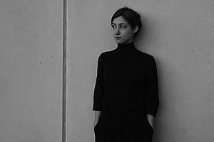 Streift die außersprachliche Wirklichkeit: Nasima Sophia Razizadeh