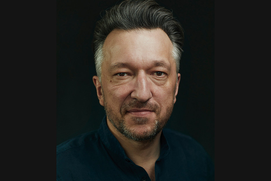 Foto: Lea Maienbarg Klarer Blick auf die Verhältnisse: Lukas Bärfuss, Foto: Lea Maienbarg