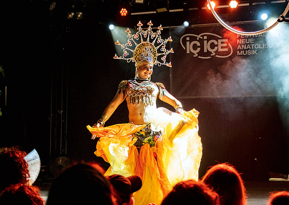 Foto: Ceren Saner Anmutige Irritation: Impression vom »İÇ İÇE«-Festival, Foto: Ceren Saner