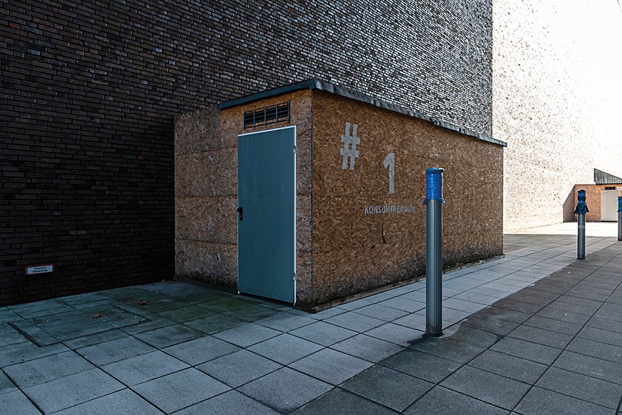 Foto: Tom Zelger, Stadtrevue Übergangsraum, noch nicht mobil: Schuppen nahe dem Neumarkt