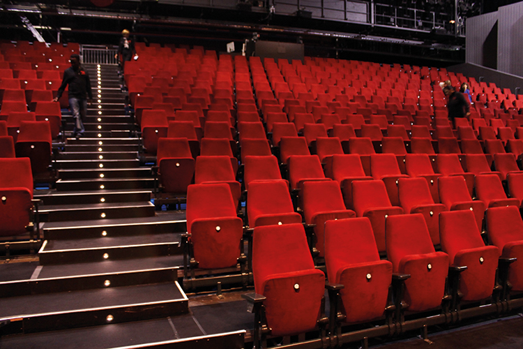 Foto: Schauspiel Köln Leere Ränge, leere Kassen: Viele Theaterschaffende brauchen jetzt Unterstützung, Foto: Schauspiel Köln