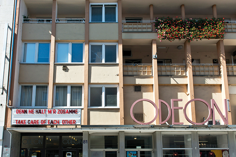 Foto: Dörthe Boxberg / Stadtrevue Durchhalteparolen: Das Odeon-Kino auf der Severinstraße