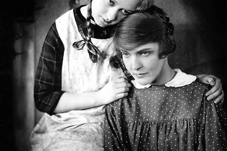 Aus der goldenen Ära des dänischen Kinos: Carl Theodor Dreyers »Duskal ære din Hustru«