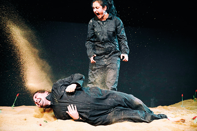 Foto: Ingo Solms Theater auf Abstand? Szenen wie in »Sturm« werden dann nicht mehr zu sehen sein, Foto: Ingo Solms