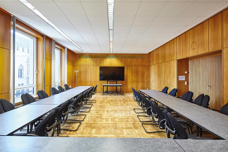 Foto: Thomas Schaekel / Stadtrevue Der Fraktionsraum der CDU