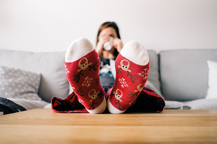 Foto: Pixabay Runter vom Sofa! Wir fordern Aktionismus — auf Abstand. Foto: Pixabay