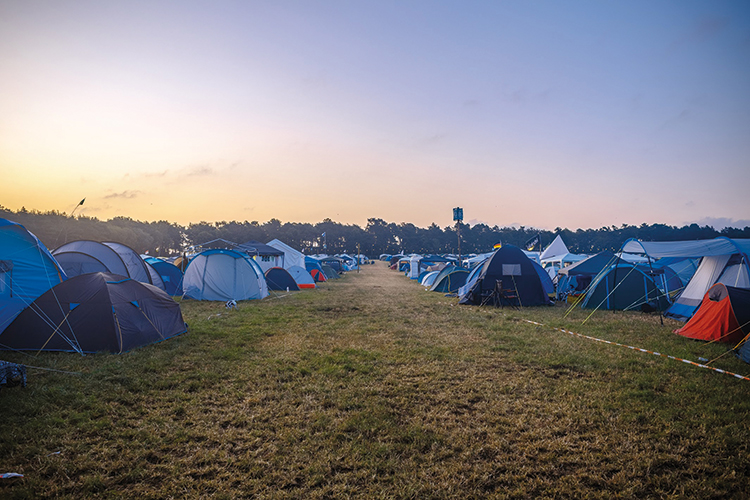 Foto: Florian Anhorn Noch ferne Utopie oder schon die letzte Ruhe vor dem (Party-)Sturm?, Foto: Florian Anhorn