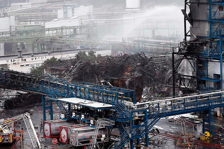 Foto: Currenta »Relevante Mengen hochgiftiger Dioxine«: Chempark nach dem Unglück, Foto: Currenta