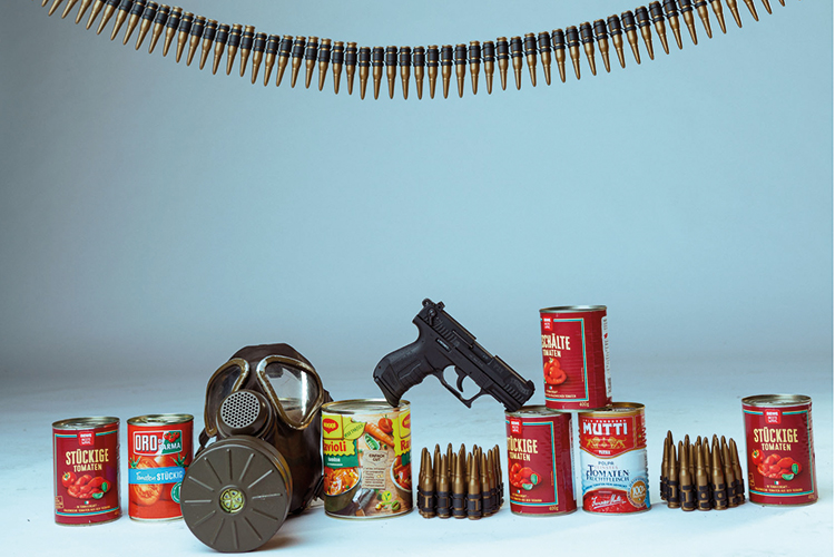 ©nö theater Ravioli und Waffen: Der Hannibal-Komplex auf der Bühne (©nö theater)