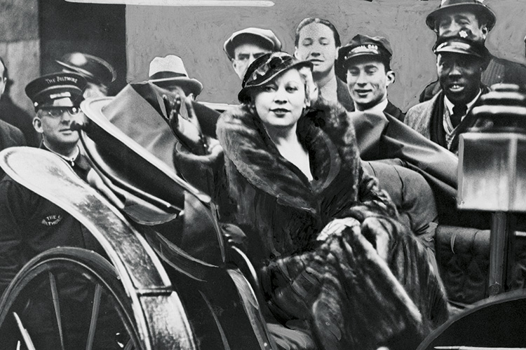 Foto: Wikimedia Commons Mae West, Komödiantin und Schauspielerin