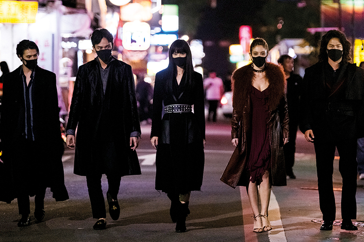 »Dead and Beautiful«: Auf der Suche nach der toten Zeit