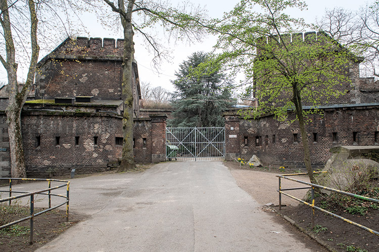 Foto: Jennifer Rumbach / Stadtrevue Sucht langfristige Beziehung: Festungsanlage Fort X im Grüngürtel Foto: Jennifer Rumbach