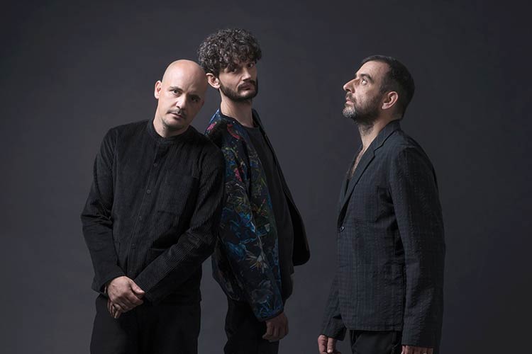 Foto: Birgit Kaulfuß Haben einen guten Draht zu sich selbst: Gernot Bronsert, Sascha Ring und Sebastian Szary, Foto: Birgit Kaulfuß