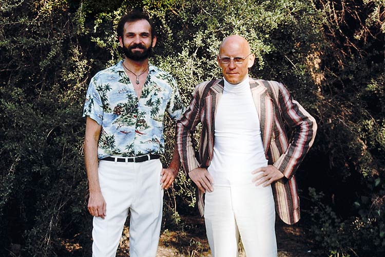 Unter der Sonne Kaliforniens: Simeon Wade (l.) und Michel Foucault, Foto: © David Wade Unter der Sonne Kaliforniens: Simeon Wade (l.) und Michel Foucault, Foto: © David Wade