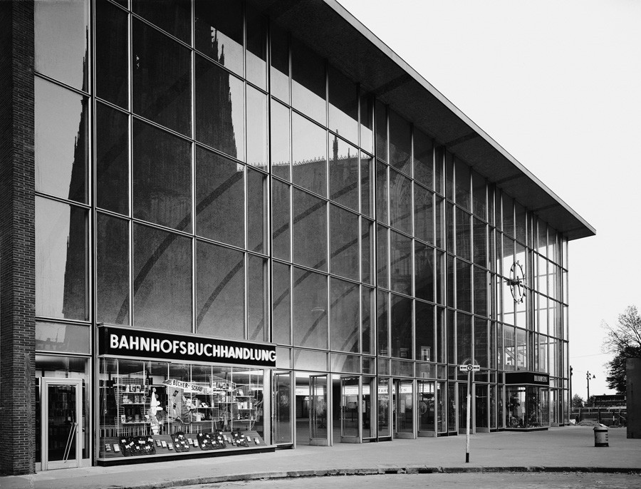 Hauptbahnhof 1957 Karl Hugo Schmölz Kölner Hauptbahnhof 1957 fotografiert von Karl Hugo Schmölz