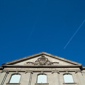 Die Zukunft steht in den Sternen: das ehemalige Rautenstrauch-Joest-Museum am Ubierring