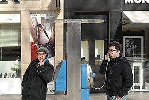 Navid Kermani (l.) im Gespräch mit Miltiadis Oulios