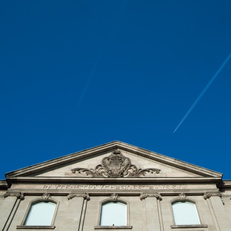 Die Zukunft steht in den Sternen: das ehemalige Rautenstrauch-Joest-Museum am Ubierring