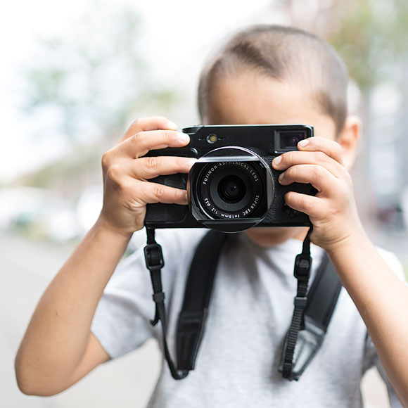 Luurens – Flüchtlingskinder fotografieren Köln Luurens – Flüchtlingskinder fotografieren Köln