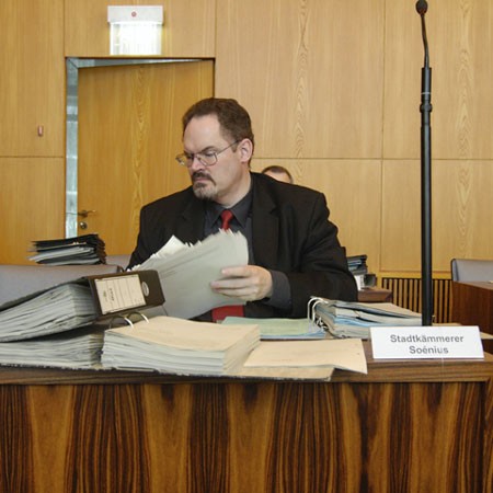 Besser bei Kasse als befürchtet: Stadtkämmerer Peter-Michael Soénius